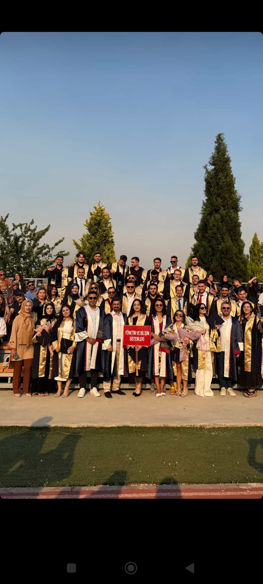 2025 Yılı Yönetim Bilişim Sistemleri Mezunlarımız